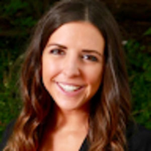 Meet your Posher, Alisa